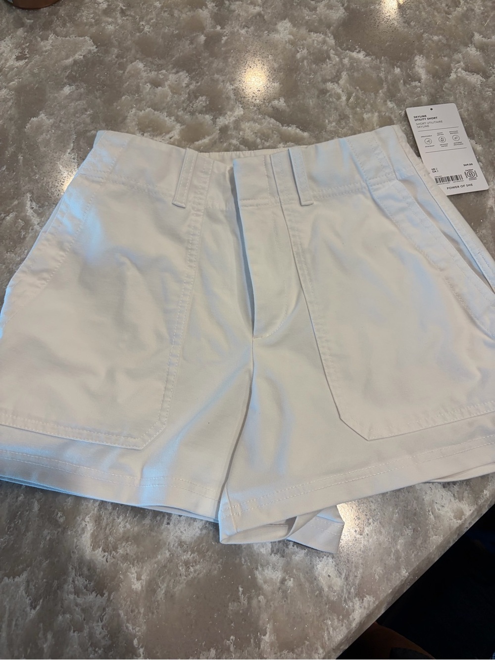 Athleta Skyline Utility Short - Picture 3 of 6